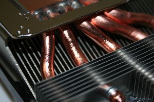 00037 ARCTIC_COOLING_ACCELERO_XTREME_7970_WWW.XTREMEHARDWARE.COM